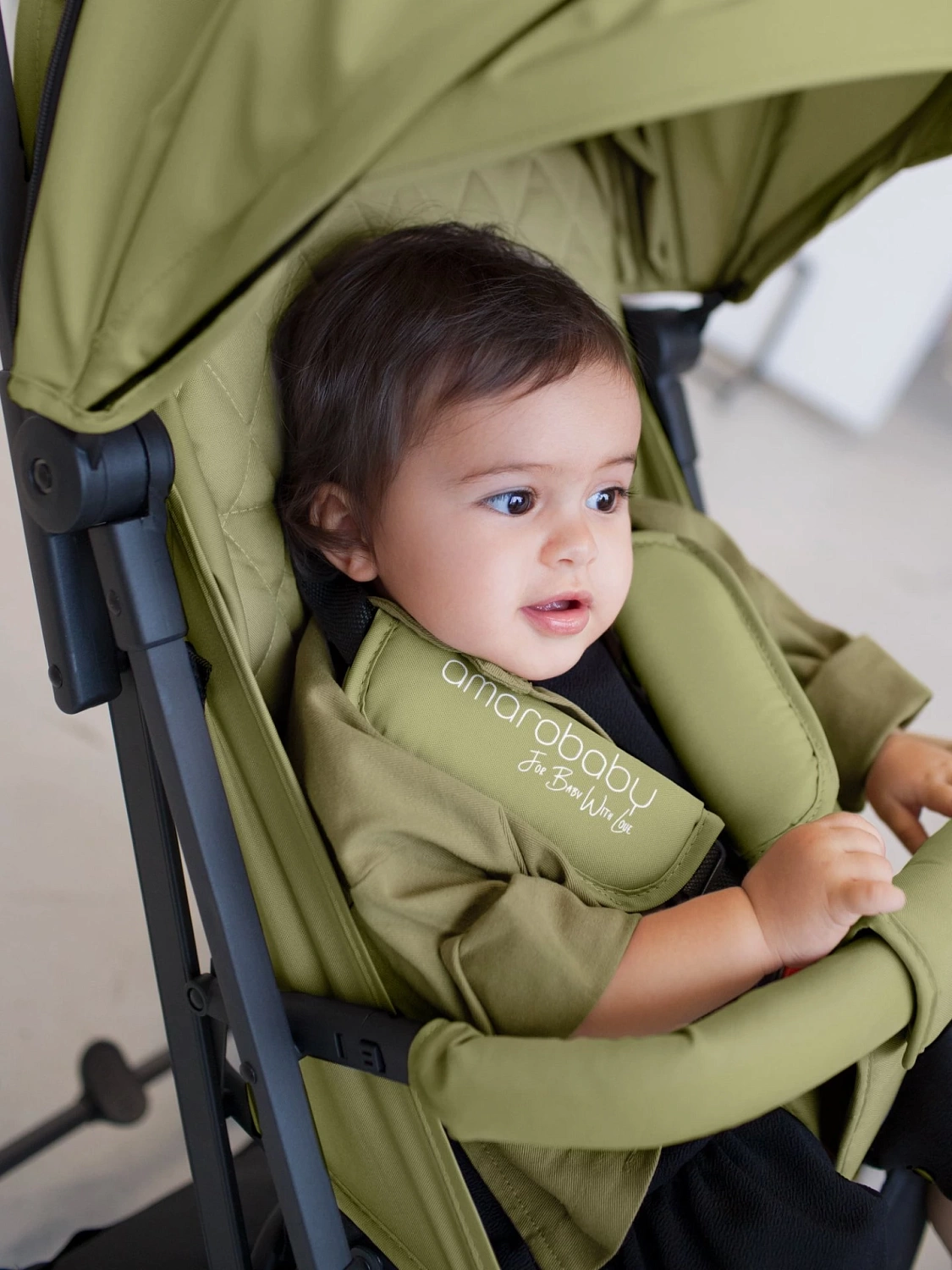 Коляска прогулочная Amarobaby, Airy, оливковый