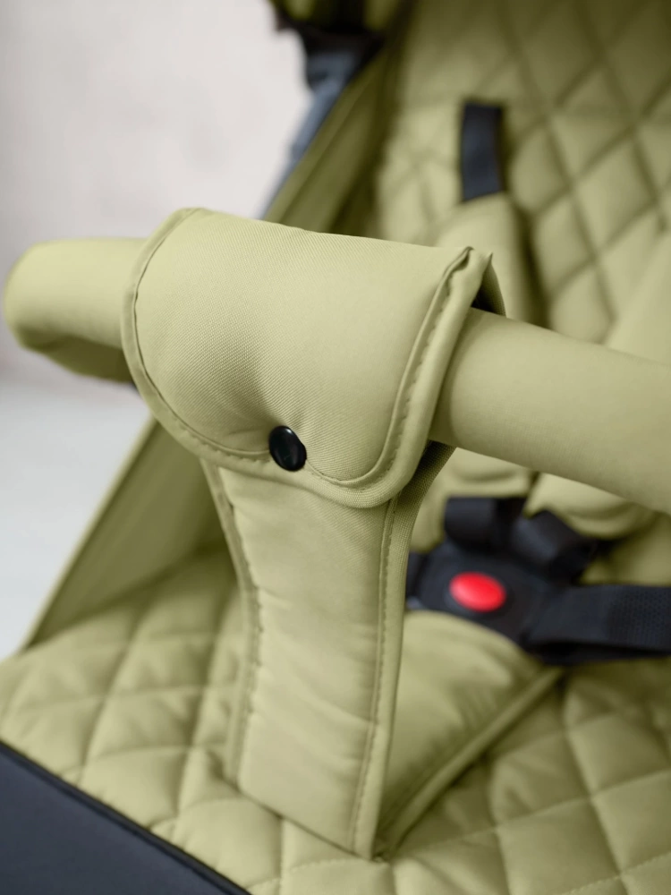 Коляска прогулочная Amarobaby, Airy, оливковый